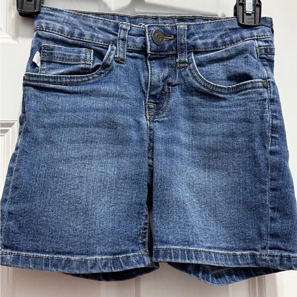 Tommy Bahama size 7 jeans shorts